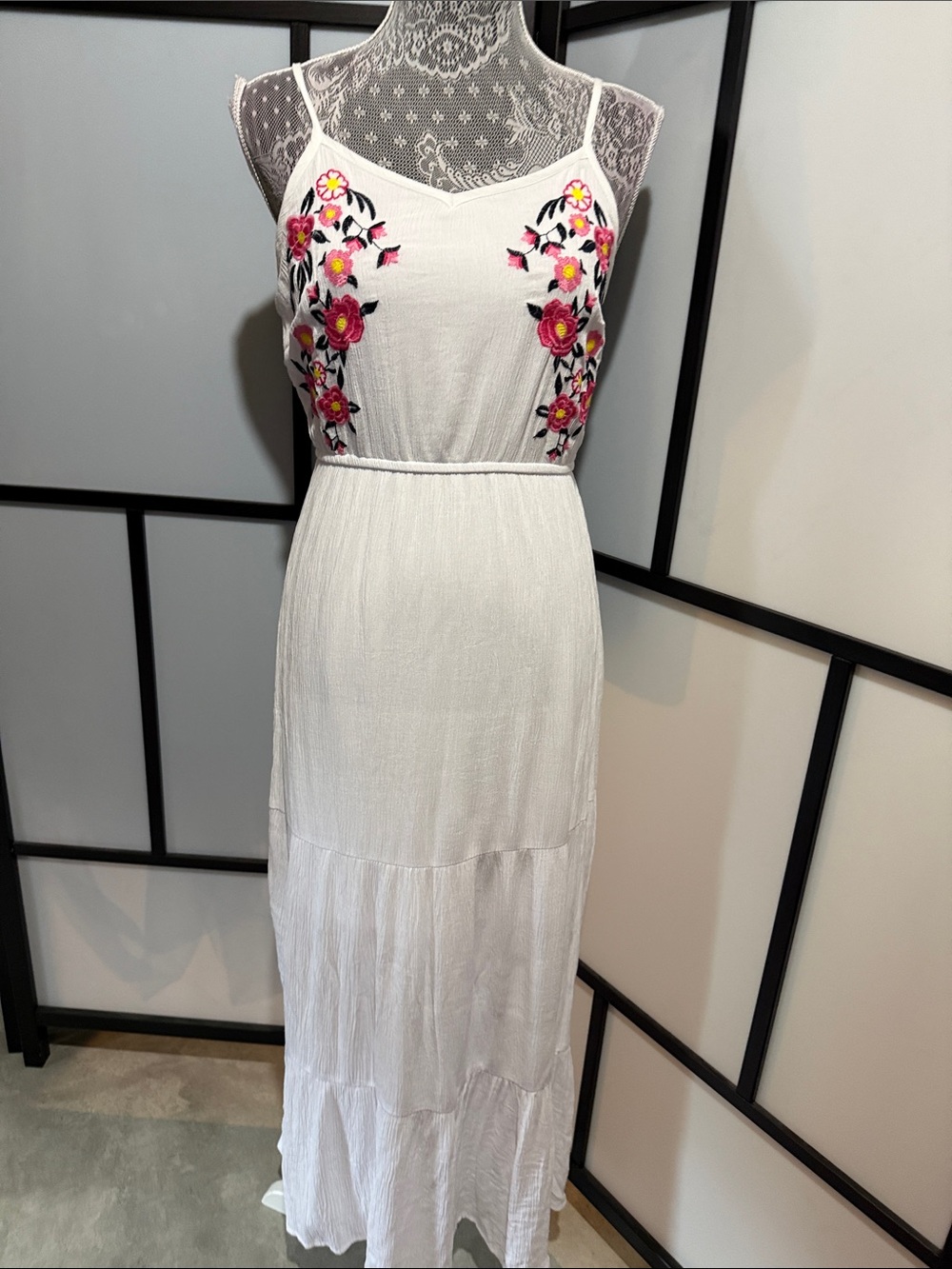 Embroidered White Floral Spaghetti-Strap Maxi Dress